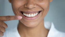 How Does Flossing Help the Gums