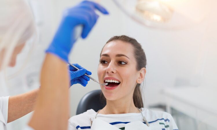 A dental filling provides an effective solution to the oral health problems caused by early tooth decay and cavities.